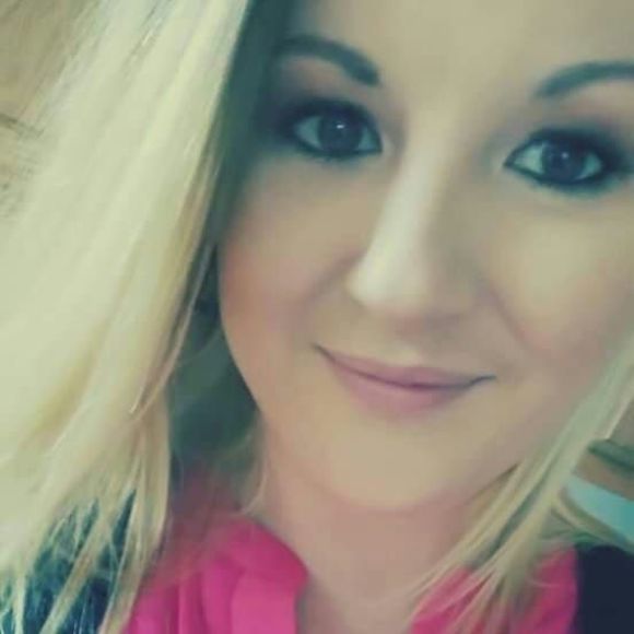 Meet your Posher, Cassie - Picture 1 of 1